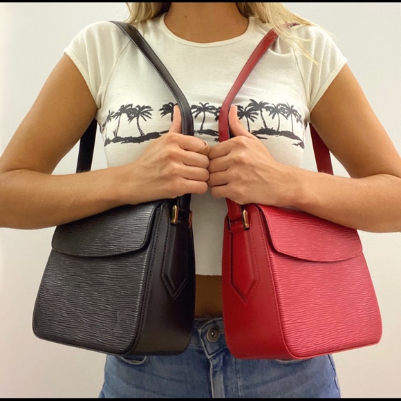 louis vuitton buci bag